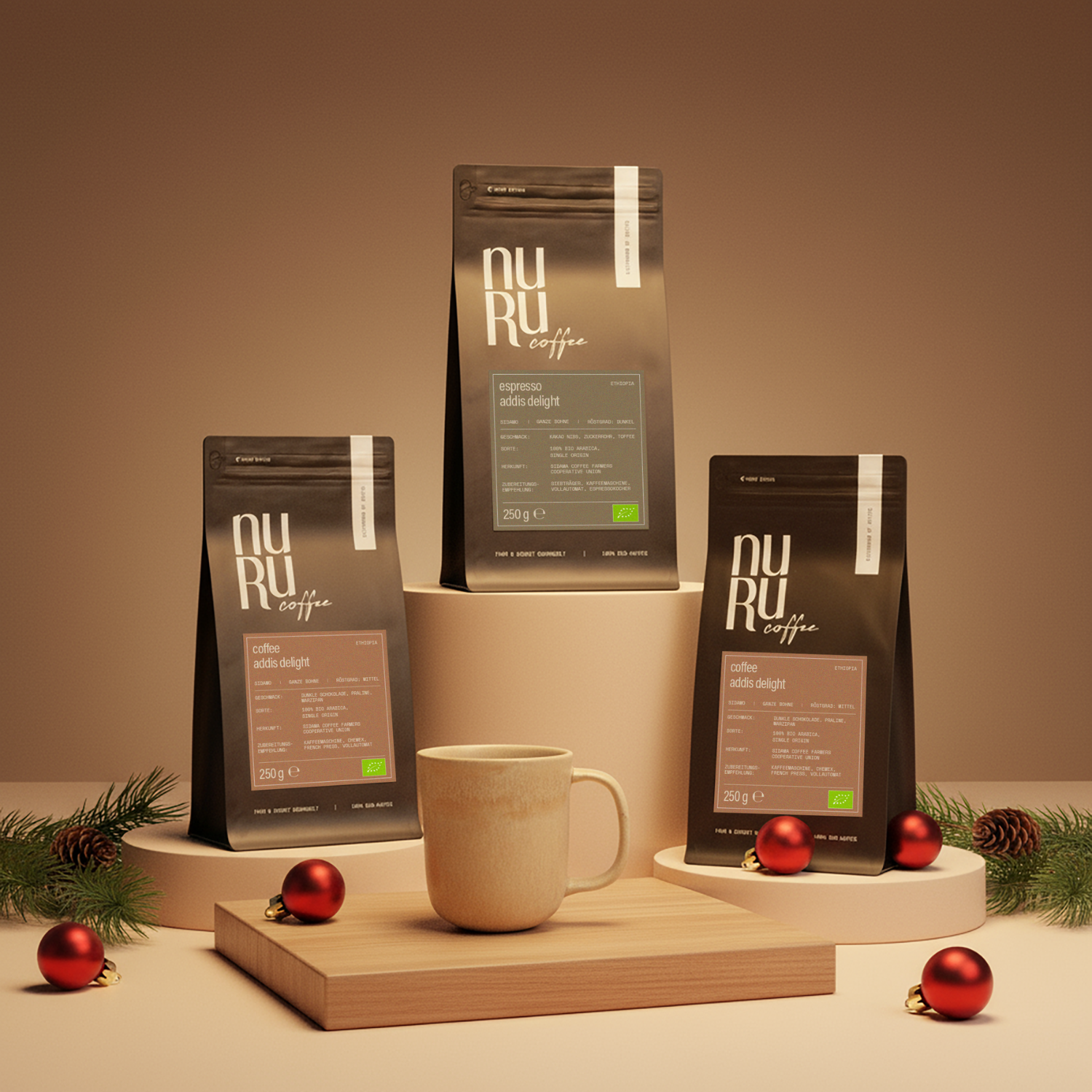 Geschenkset Empowerment: Keramiktasse mit 3x 1kg Kaffee und 25€ extra Spende